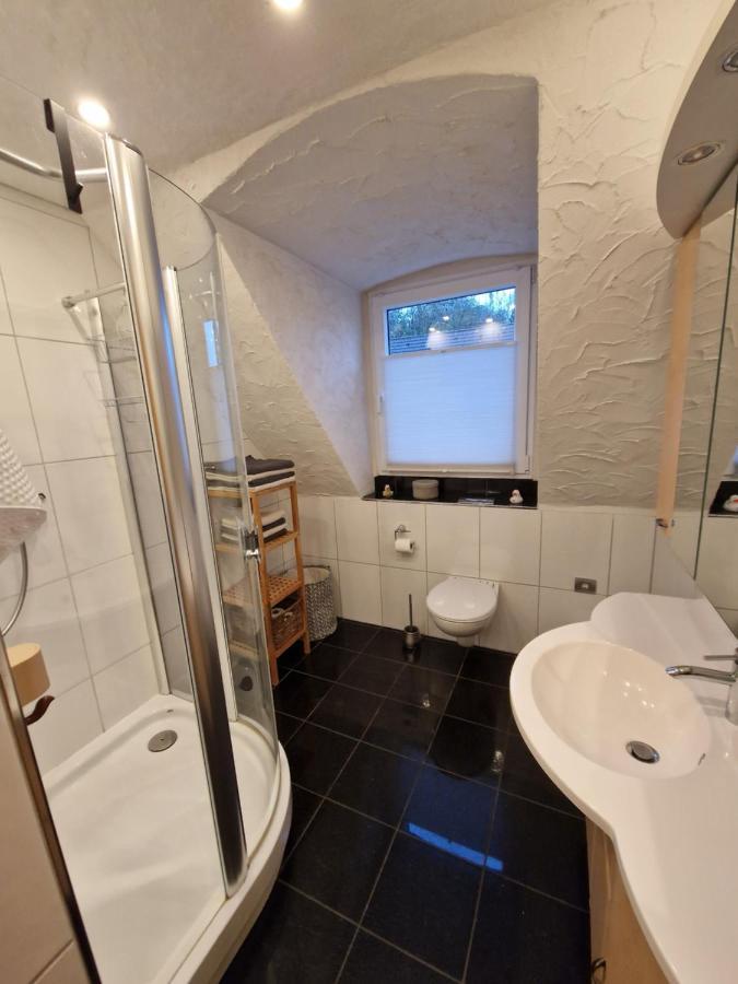 Ruhrpottbude - Private Ferienwohnung Im Herzen Des Ruhrgebiets Bochum Extérieur photo