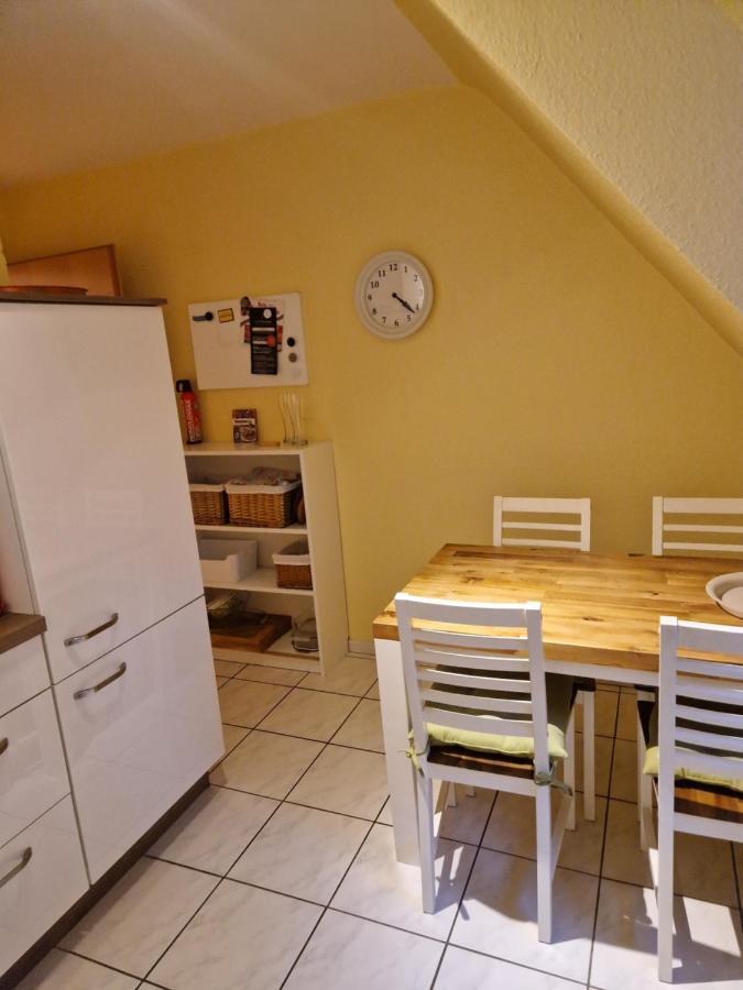 Ruhrpottbude - Private Ferienwohnung Im Herzen Des Ruhrgebiets Bochum Extérieur photo