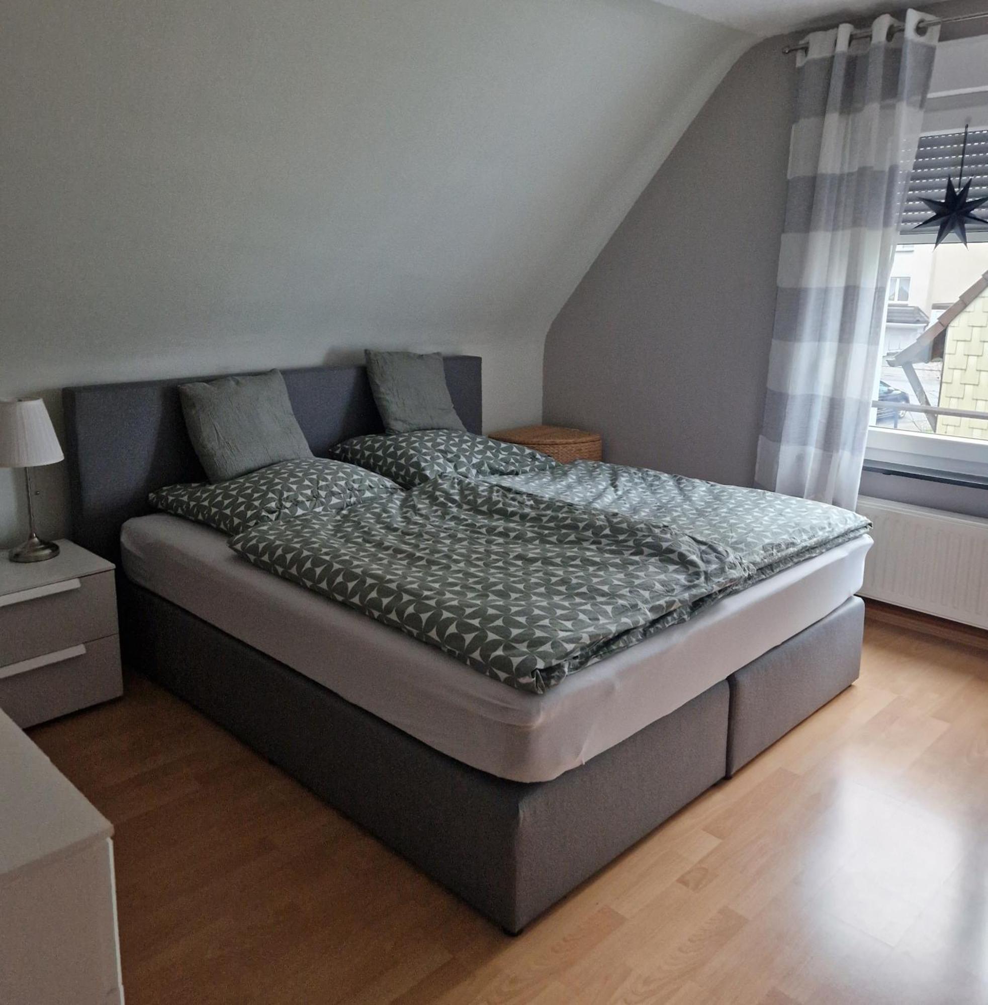 Ruhrpottbude - Private Ferienwohnung Im Herzen Des Ruhrgebiets Bochum Extérieur photo